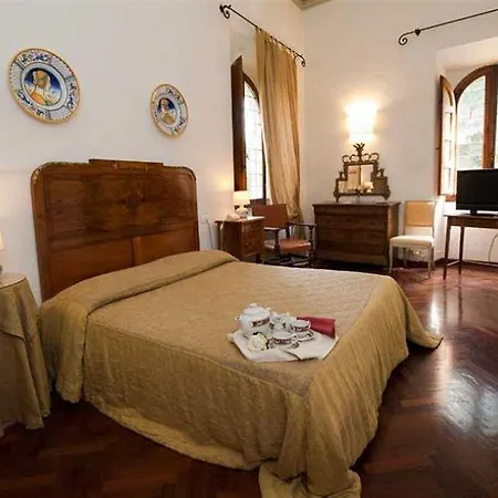 Castello Dell'oscano Κατάλυμα σε φάρμα *
